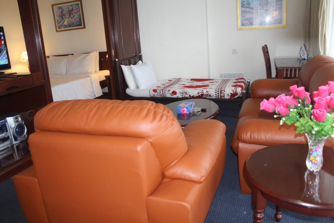 Apartment Fnf @ Time Square *